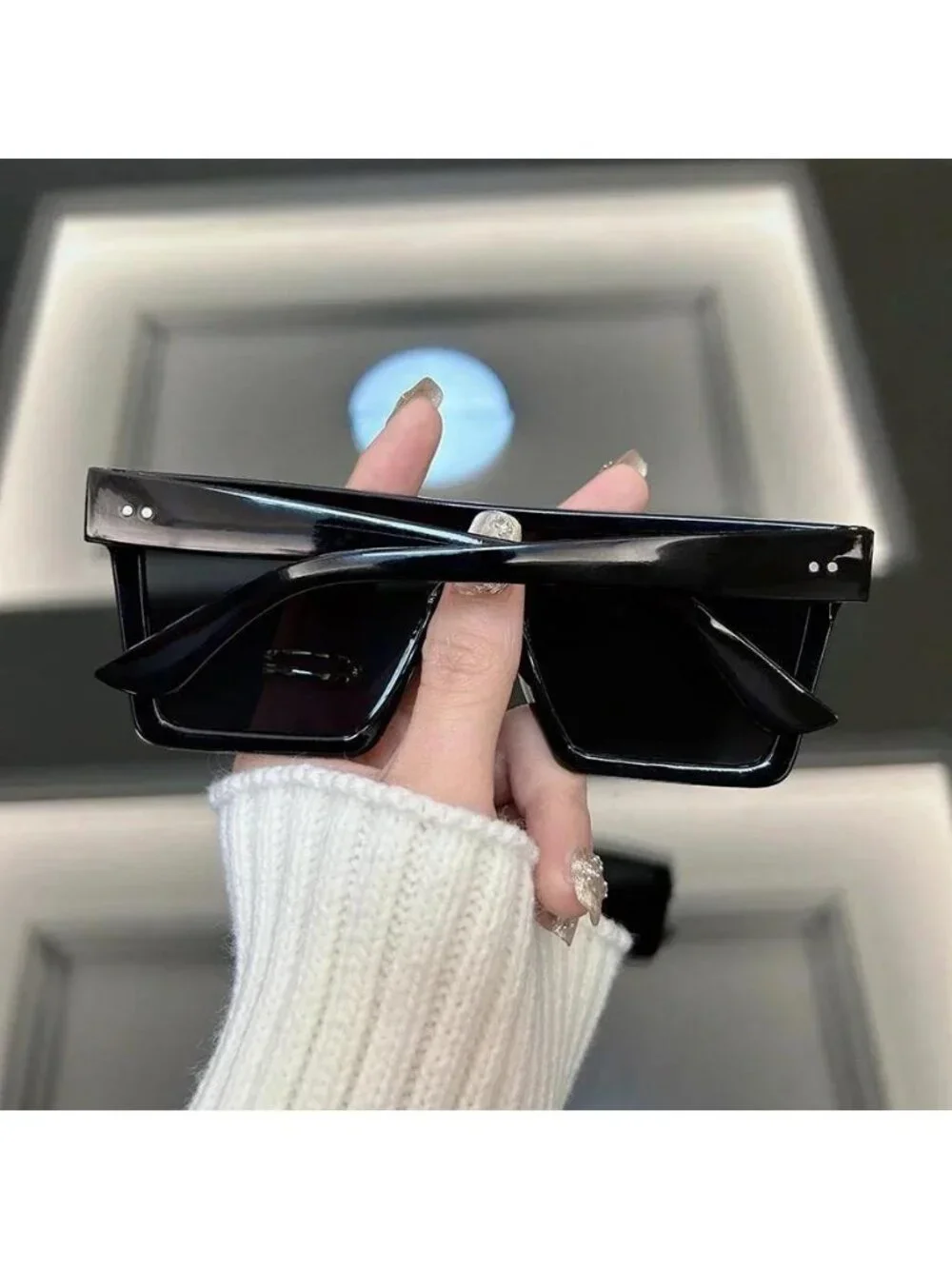 Retro  Square Sunglasses